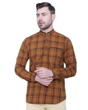 checked-tailored-fit-short-kurta-with-patch-pocket