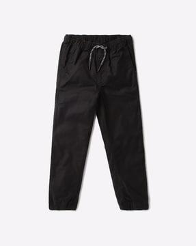jogger-pants-with-insert-pockets