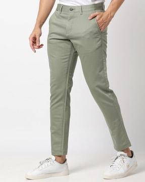 chinos-with-insert-pockets