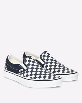 ua-classic-checked-slip-on-shoes