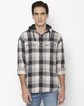 checked-hooded-shirt