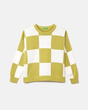 geometric-patterned-round-neck-pullover
