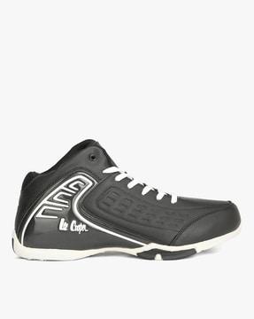 textured-low-top-lace-up-sports-shoes
