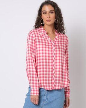checked-shirt-with-roll-up-sleeves