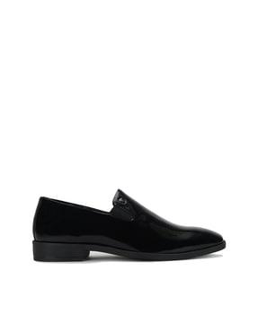 round-toe-slip-on-formal-shoes