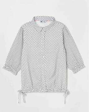 polka-dot-print-top-with-spread-collar