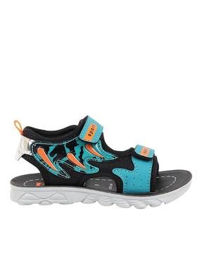 sports-sandals-with-pu-upper