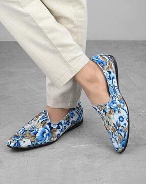 floral-print-slip-on-shoes