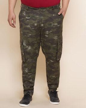 camouflage-print-cargo-pants