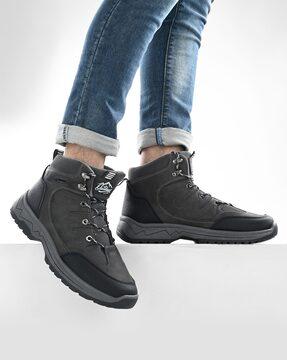 mid-top-lace-up-shoes