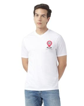 crew-neck-t-shirt-with-logo-print