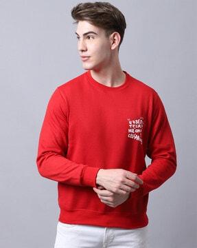 round-neck-graphic-sweatshirt