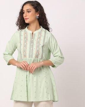 printed-tunic-with-embroidery