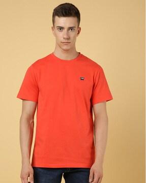 crew-neck-t-shirt-with-short-sleeves