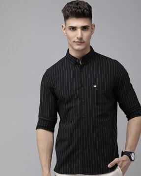 button-down-collar-shirt-with-patch-pocket