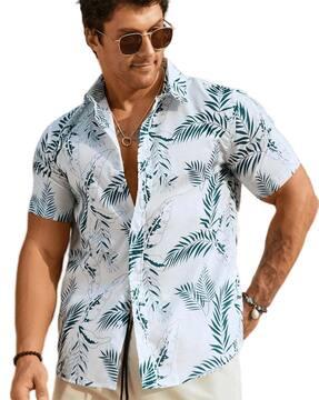 leaf-print-shirt-with-button-down-detail