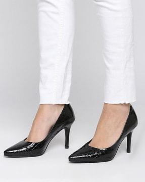 textured-pump-heeled-shoes