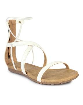open-toe-flat-sandals