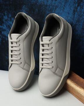 men-lace-up-sneakers