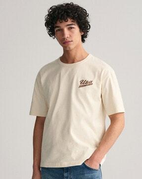 round-neck-t-shirt-with-short-sleeves