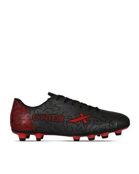round-toe-lace-up-football-shoes