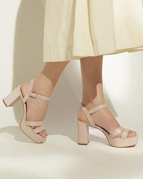 women-molten-block-heeled-sandals