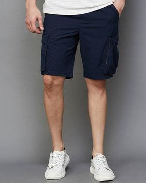 cargo-shorts-with-elasticated-waist
