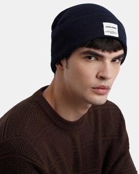 men-ribbed-beanie-with-brand-print