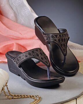 embroidered-slip-on-sandals-with-open-toes-shape