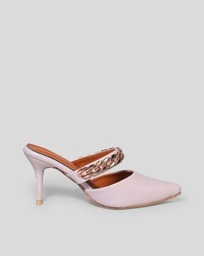 women-pumps-with-metal-accent