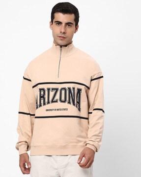 men-typographic-print-regular-fit-sweatshirt