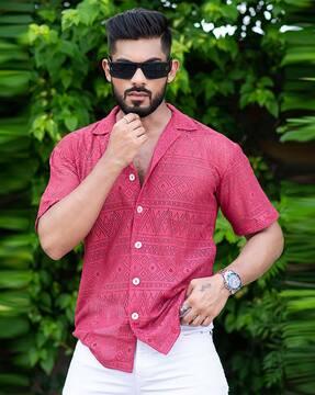 men-printed-slim-fit-shirt-with-spread-collar
