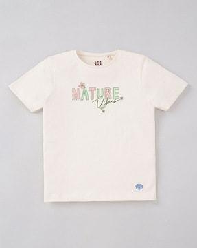 girls-typographic-print-round-neck-t-shirt