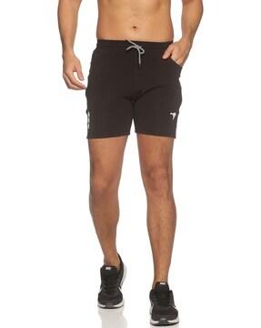 men-logo-print-regular-fit-city-shorts