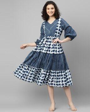 women-printed-fit-&-flare-dress