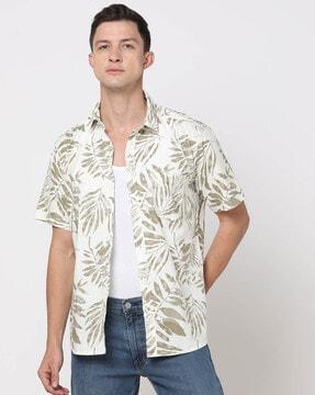 men-tropical-print-relaxed-fit-shirt