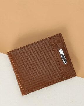 leather-bi-fold-wallet-with-logo-embossed