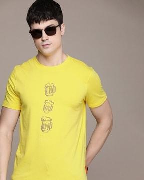 men-graphic-print-slim-fit-crew-neck-t-shirt