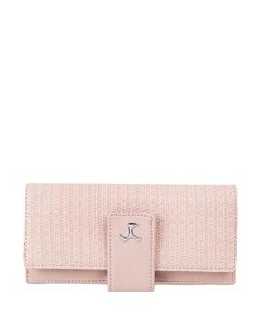women-textured-bi-fold-wallet