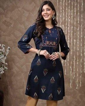 women-floral-embroidered-a-line-kurti