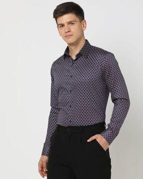 men-geometric-print-slim-fit-shirt