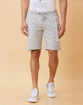 men-brand-print-regular-fit-shorts