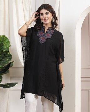 embroidered-kurti-with-flared-sleeves