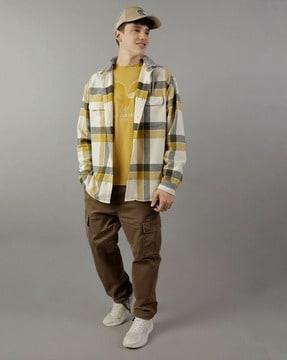 men-checked-regular-fit-hooded-shirt-with-flap-pockets