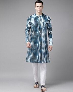 men-striped-regular-fit-long-kurta-with-mandarin-collar