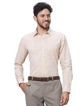men-slim-fit-shirt-with-patch-pocket