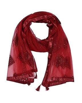 women-embroidered-dupatta-with-border