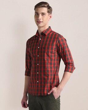 men-checked-tailored-fit-shirt