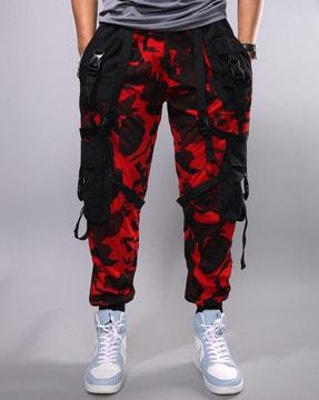 men-printed-joggers-with-cargo-pockets