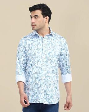 men-printed-regular-fit-shirt-with-cuffed-sleeves
